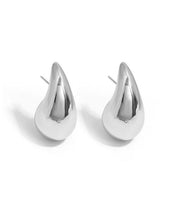 Load image into Gallery viewer, Chunky “SILVER” earrings